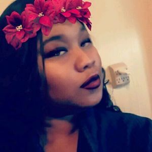 Meet your Posher, Yolanda